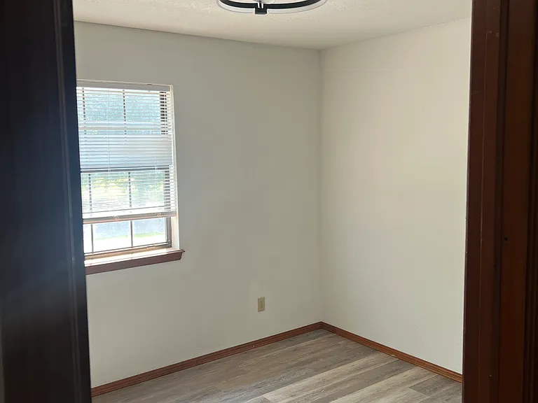 408 S Porter Ave #3 — Photo 5