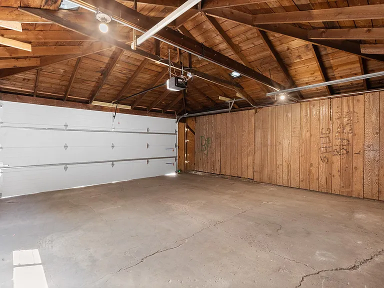 4009 W Gladys Ave #A — Photo 10
