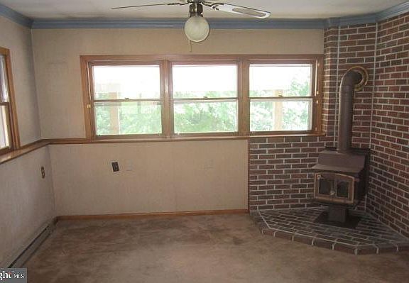 5th image of 12 Old Deerfield Pike