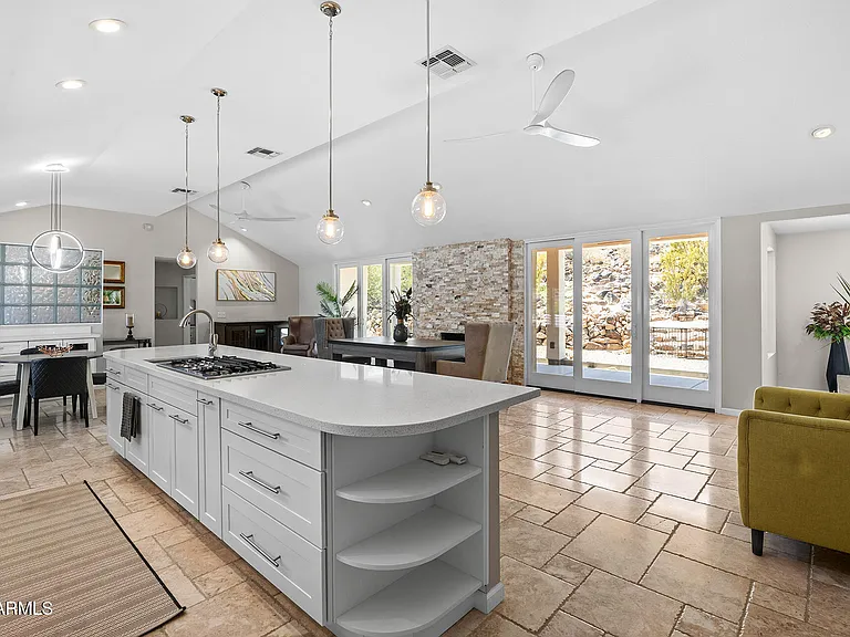 14436 N Coral Gables Dr — Photo 15