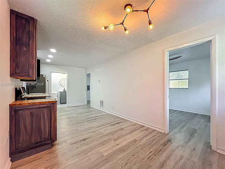 8781 S Lakeshore Dr — Photo 34