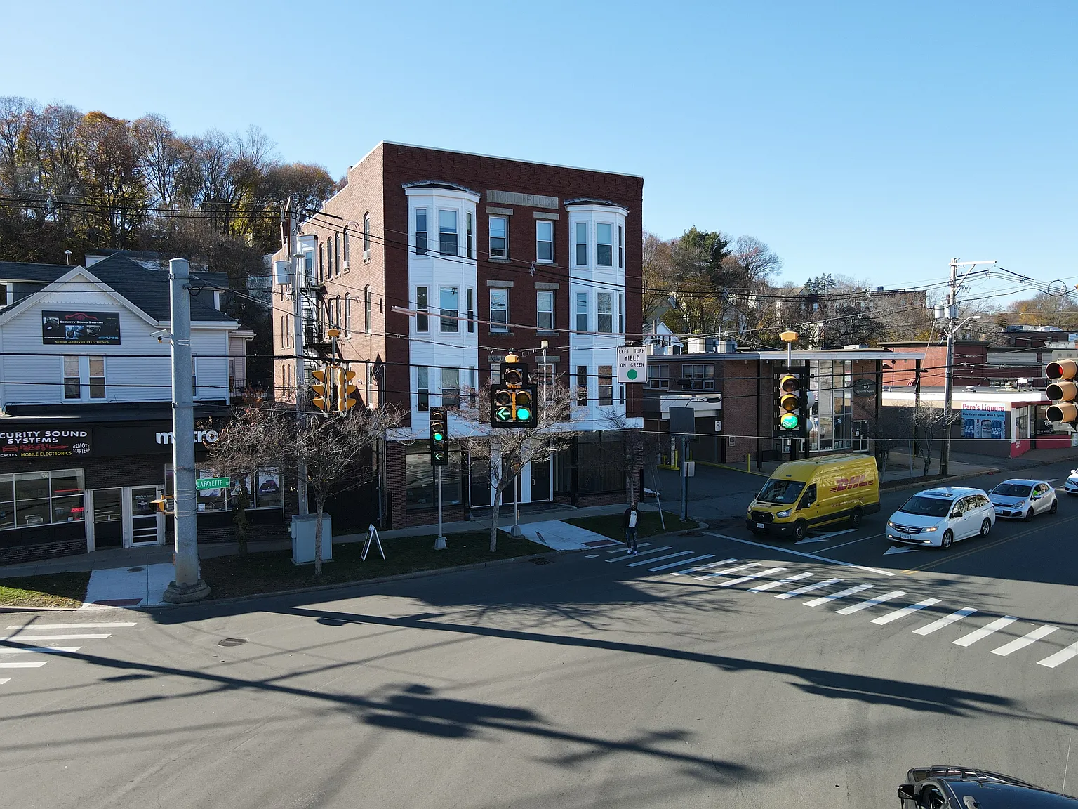 76 Lafayette Square - 15 — Photo 3