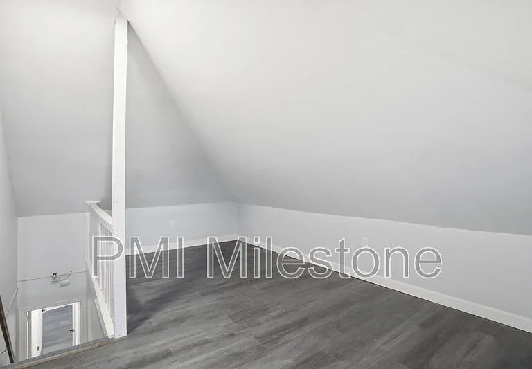 805 Mulberry Ave — Photo 26