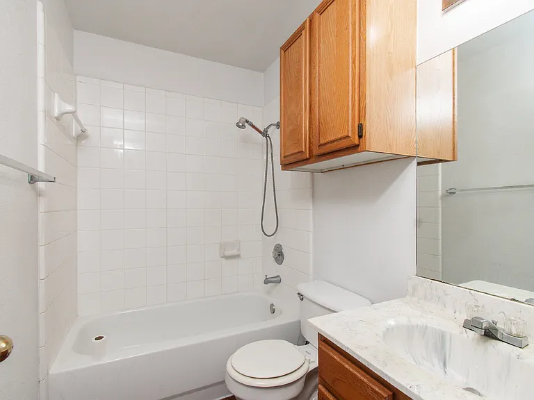 1114 Horizon Dr #C — Photo 9