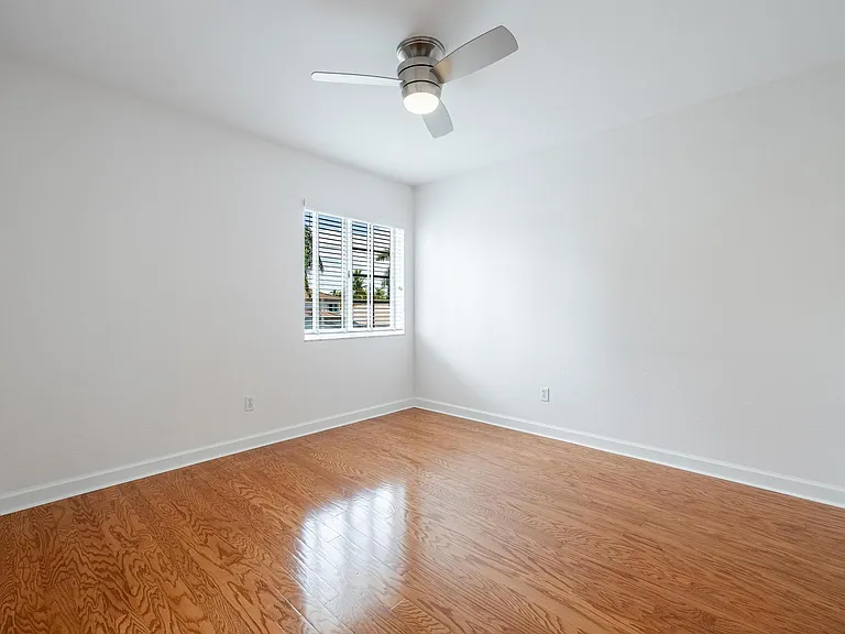 2nd Floor Guest Bedroom