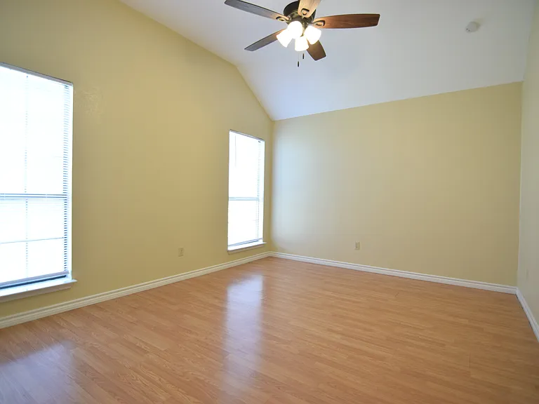 2304 Skipcha Dr — Photo 12