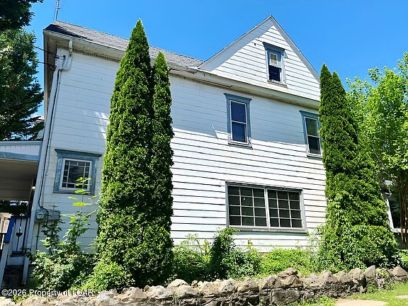 2nd image of 349 E 4th St