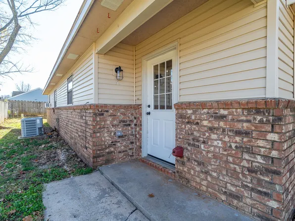 2001 Cypress Pl #A, Springdale, AR 72762