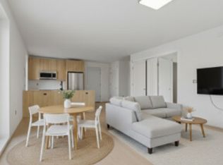 16 Winslow Rd #A, Brookline, MA 02446