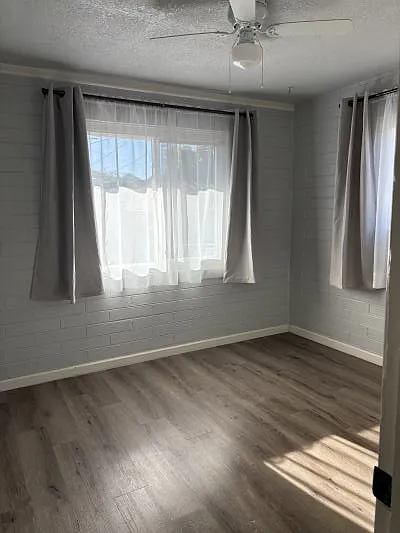 905 E Alice Ave #B — Photo 2