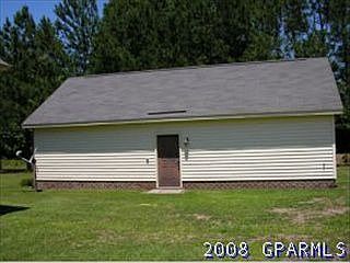 4th image of 3309 Davie St
