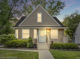 2219 Royal Ave, Berkley, MI 48072