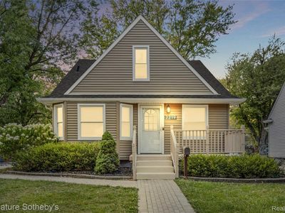 2219 Royal Ave, Berkley, MI, 48072