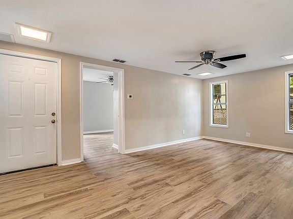 3rd image of 5706 Campfire Ln