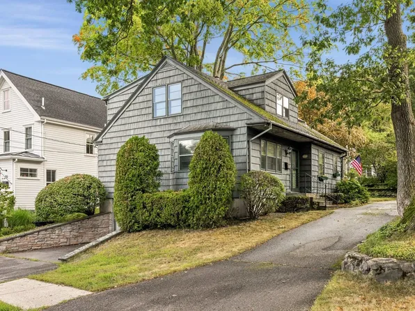 161 Elwyn Avenue, Portsmouth, NH 03801