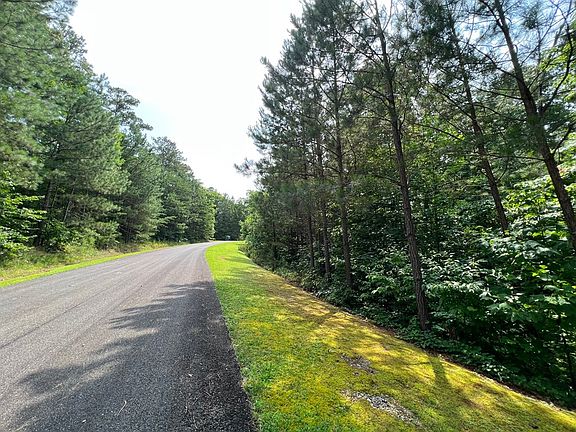 2nd image of 4 N Harris Creek Dr