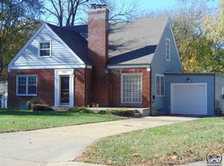 933 SW Wayne Ave, Topeka, KS 66606