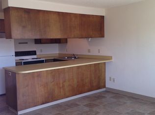 105 37th St APT 2, Springfield, OR 97478