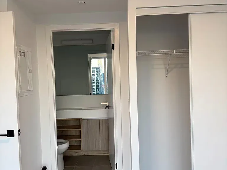 319 Jarvis St #2817 — Photo 7