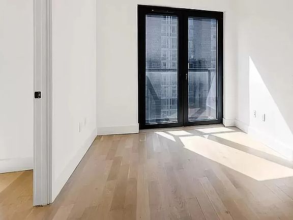 3rd image of 260 Gold St #704