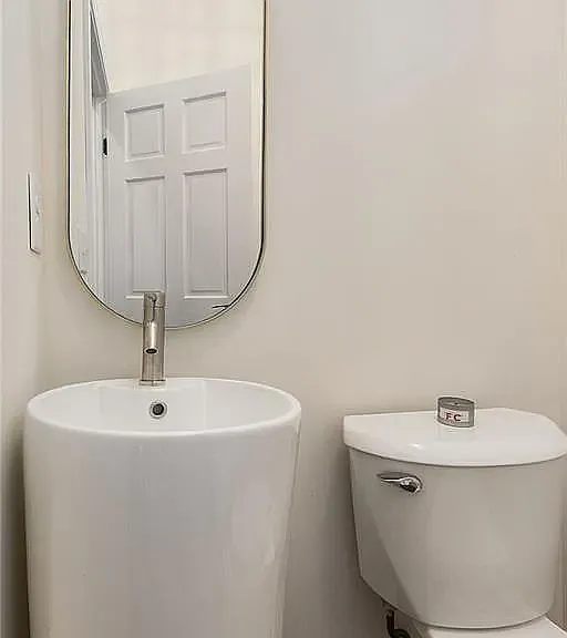 591 E Morningside Dr NE — Photo 13