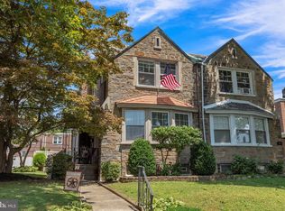 809 Glenview St, Philadelphia, PA 19111