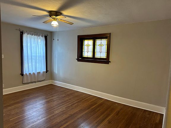4th image of 5029 Lindenwood Ave