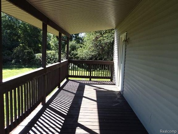 2nd image of 8070 Vincent Rd