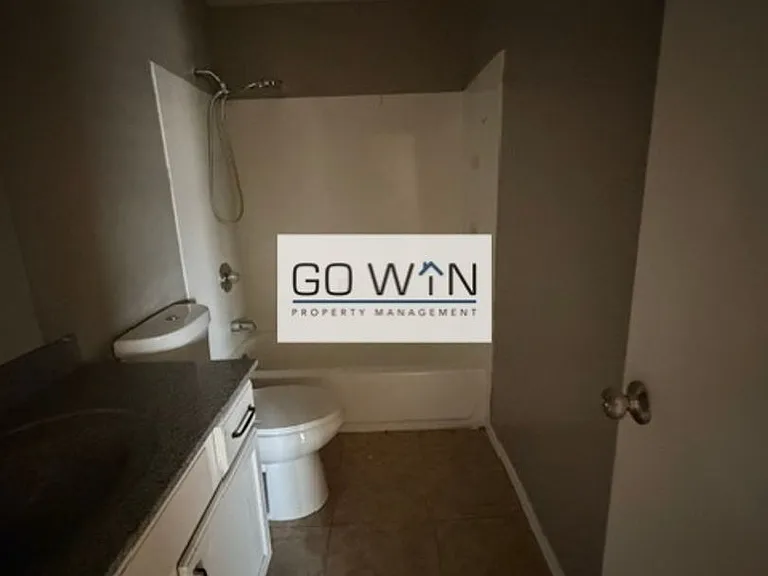 22 E Ingram St — Photo 19