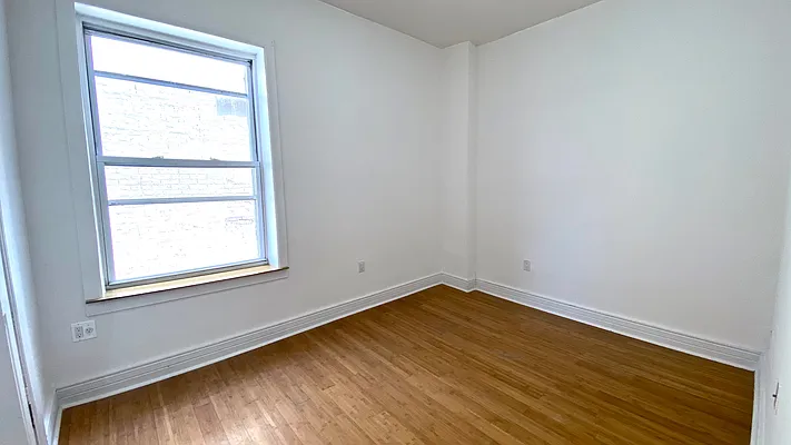 Rented by Bohemia Realty Group | media 7