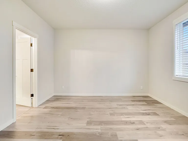 5150 Constellation Ave NE — Photo 15