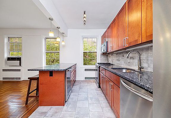 4th image of 79-15 35th Ave #4-G