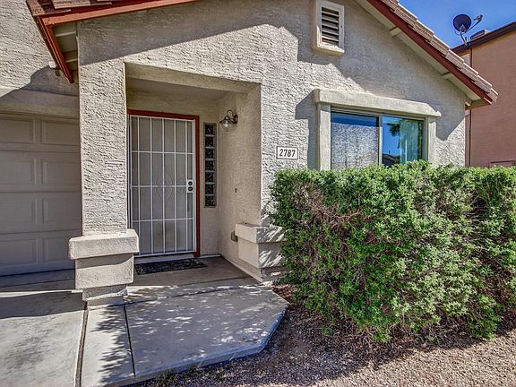 5th image of 2787 S 160th Ln