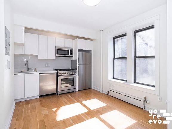 2nd image of 342 W 21st St APT 1C