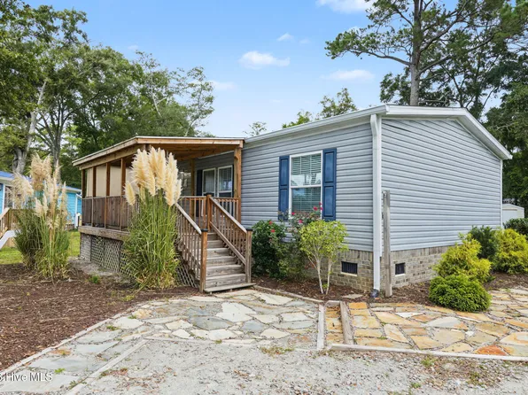 8990 Bonaparte Drive SW, Sunset Beach, NC 28468