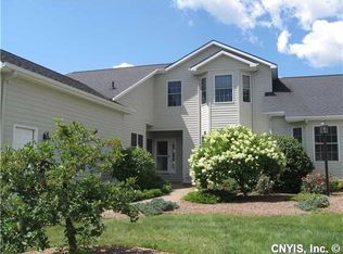 217 Falling Brook Path, Fayetteville, NY 13066