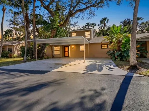 5062 Village Gardens Dr #133, Sarasota, FL 34234