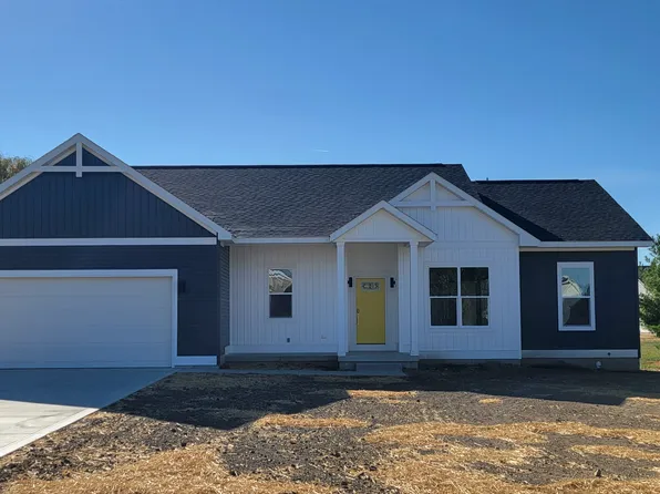 405 Sugar Maple Ln, Marion, OH 43302