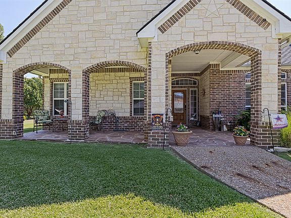 3rd image of 108 Texoma Terrace Rd