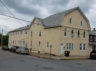 2 E Clay Ave, West Hazleton, PA 18202