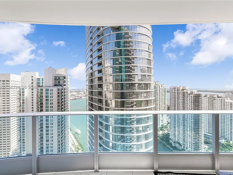 200 Biscayne Boulevard Way #4101 — Photo 13