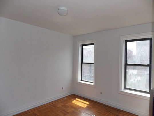 2nd image of 56 Rockaway Pkwy APT B18