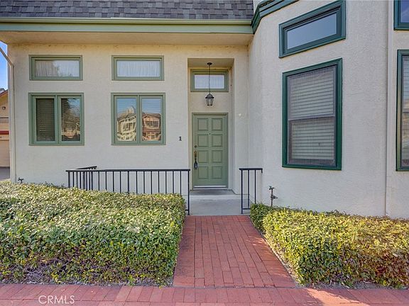 2nd image of 1106 Oceanaire Dr APT 1