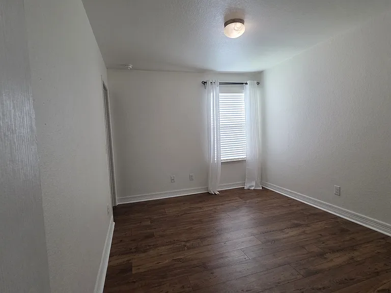 4902 Eagle Valley — Photo 17