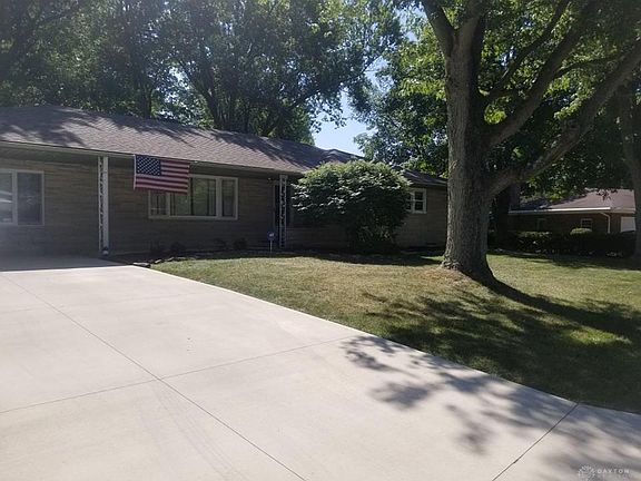 5th image of 1049 Donald Dr
