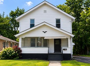688 Sylvan Ave, Akron, OH 44306