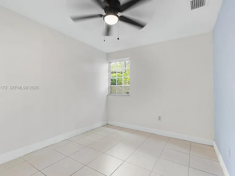 536 NE 62nd St #1 — Photo 17