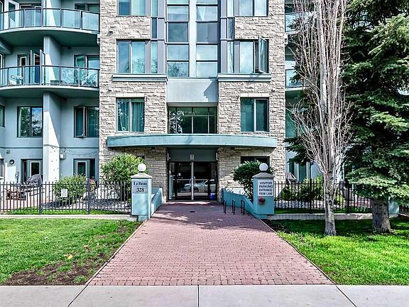 2nd image of 328 S 21st Ave SW #507