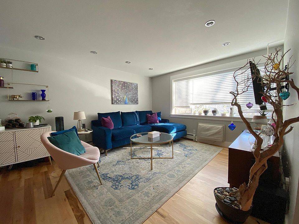 1st image of 2460 W Caithness Pl APT 202
