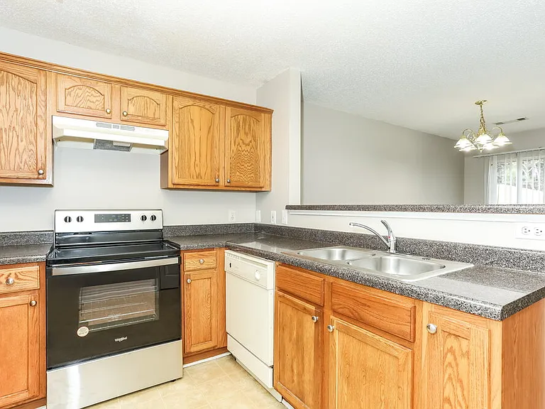 340 Parkway Rd #340 — Photo 9